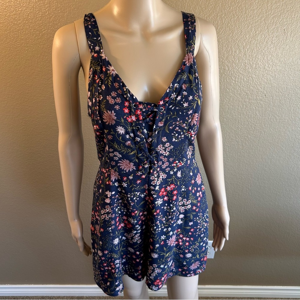 **SOLD** - Picture 2 of 16